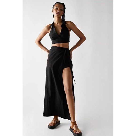 NEW FREE PEOPLE Sz L EVANGELISTA SET CROP TOP & MAXI SKIRT BLACK - Picture 1 of 5